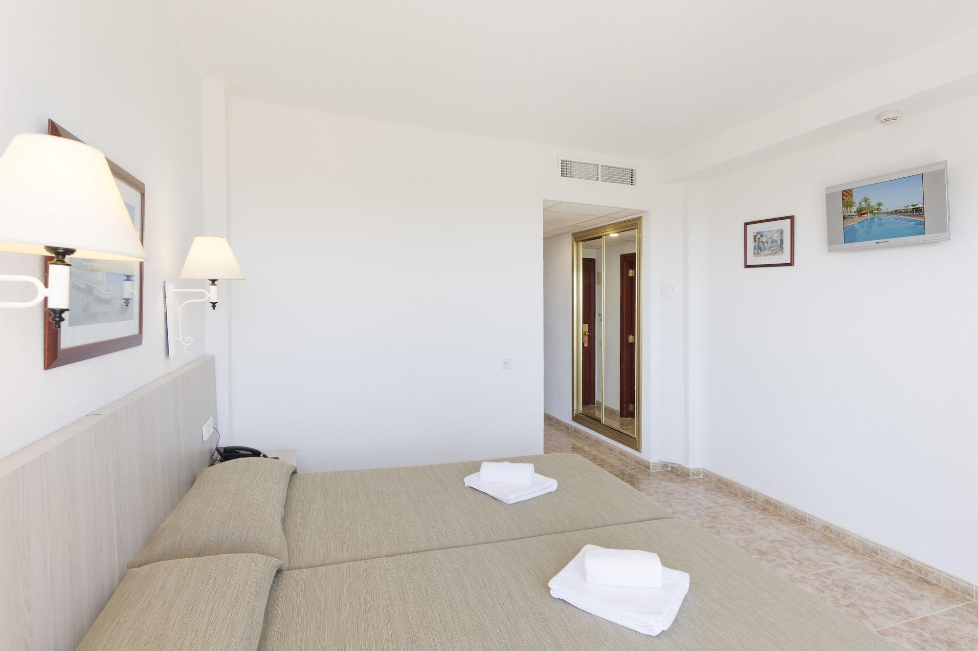 Hsm Canarios Park Cales de Mallorca Exterior foto