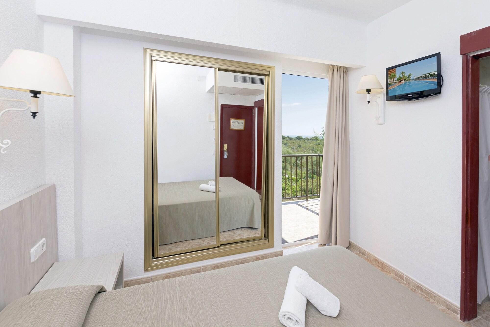 Hsm Canarios Park Cales de Mallorca Exterior foto
